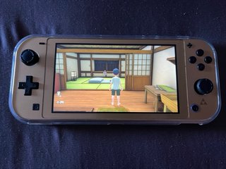 Nintendo Switch Lite Edición Zelda Dorada
