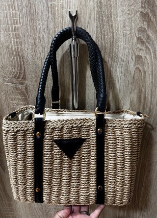 Bolso Capazo Trenzado /Beige & Black Woven Tote Ba