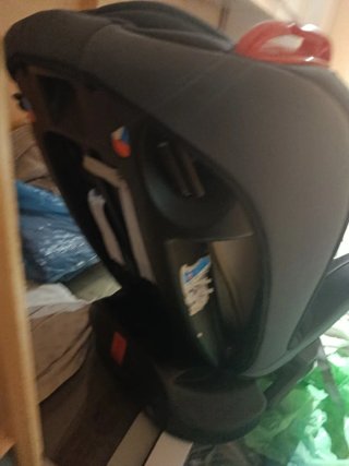 Silla de coche Baby auto. Muy poco uso.