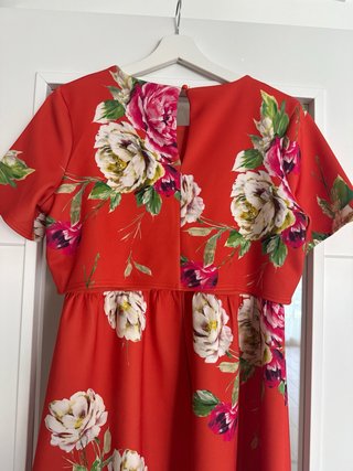 Vestido ASOS Estampado Floral Rojo