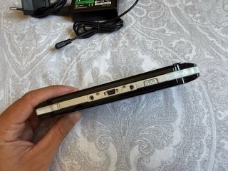 Sony PSP 3004 Negra + Cargador