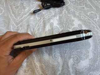 Sony PSP 3004 Negra + Cargador