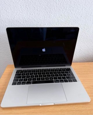 MacBook Air 13 2020 256GB SSD Retina como nuevo