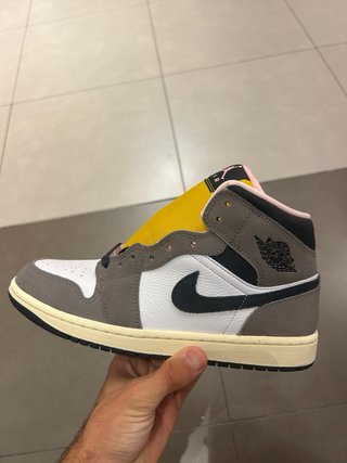 Nike Air Jordan 1 Mid SE Marrón