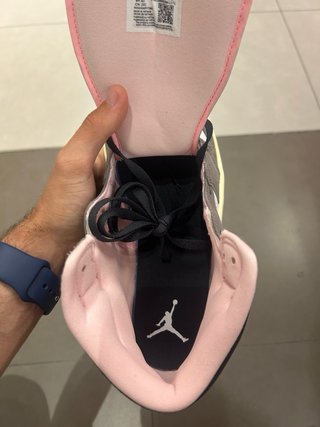 Nike Air Jordan 1 Mid SE Marrón