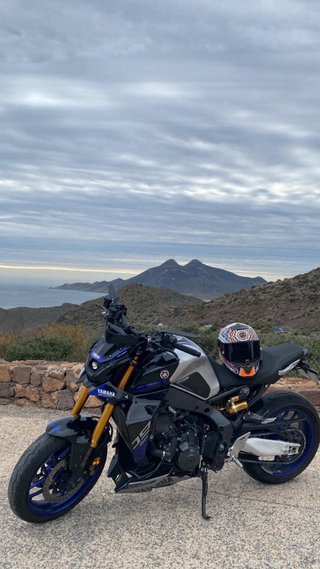 Yamaha MT-09 SP 2023 Negra/Azul