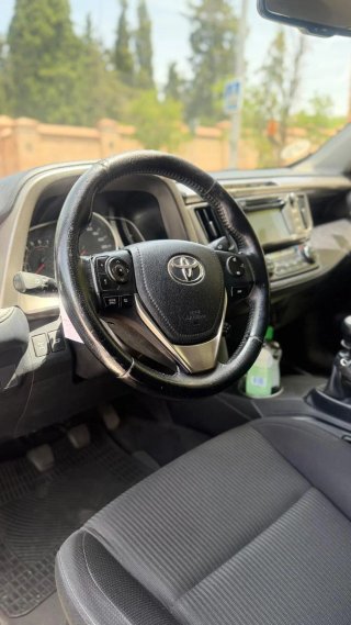 Toyota RAV4 2013