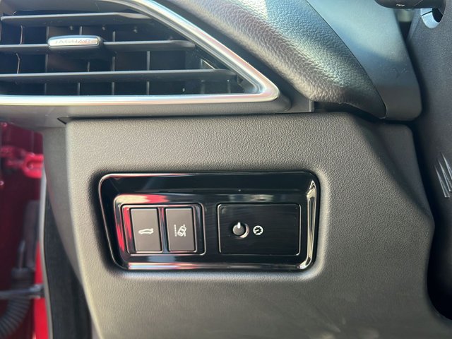 Jaguar XE 2.0 Diesel XE R-Sport RWD Auto 132 kW (180 CV)