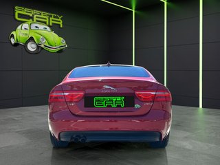 Jaguar XE 2.0 Diesel XE R-Sport RWD Auto 132 kW (180 CV)