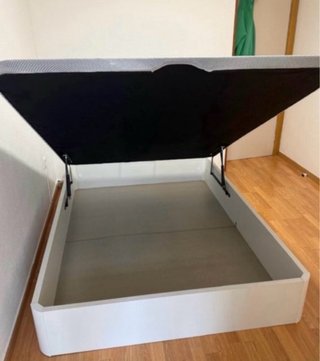 Canapé abatible madera y tela gris