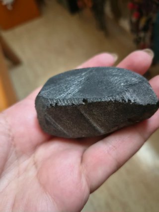 Obsidiana dorada pulida 6 cm