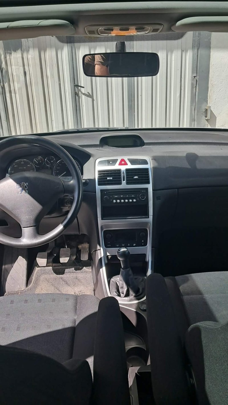 Peugeot 307 2005 - foto 1