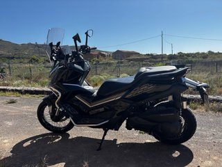 Zontes 368 G Negra Scooter Automática
