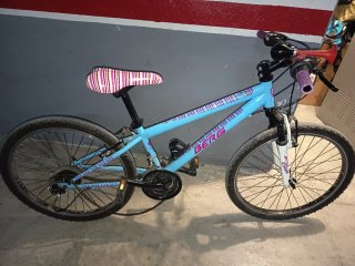 Bicicleta juvenil Berg 26 para reparar
