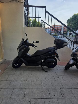 Yamaha Nmax 2025