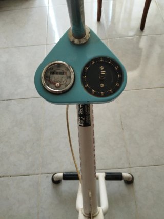 Bicicleta estática GAC Mobylete antigua