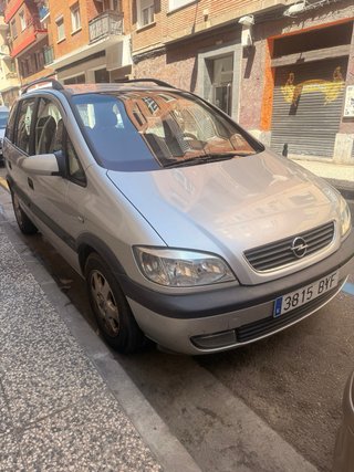 Opel Zafira 2002