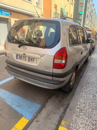 Opel Zafira 2002