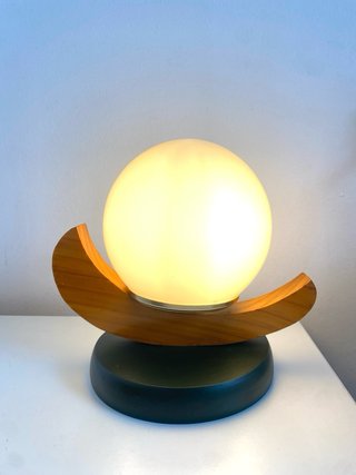 Lámparas de mesa madera y cristal