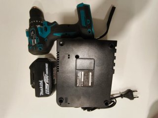 Taladro Makita 18V con Batería y Cargador
