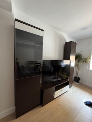 Mesa comedor y 6 sillas madera oscura