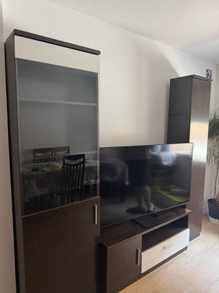 Mesa comedor y 6 sillas madera oscura