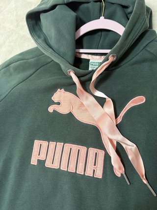 Sudadera Puma Verde con Logo Rosa