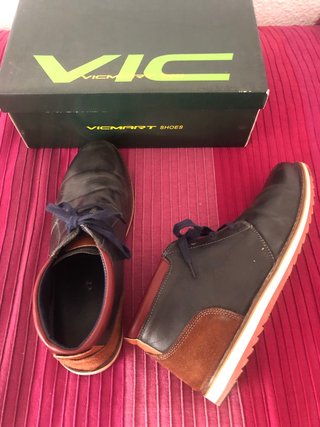 Botines Vicmar Piel Negro y Marrón