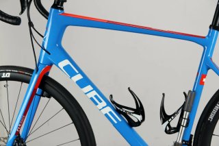 Bicicleta strada Cube Carbono