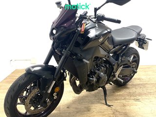 YAMAHA MT-09 (FULL)