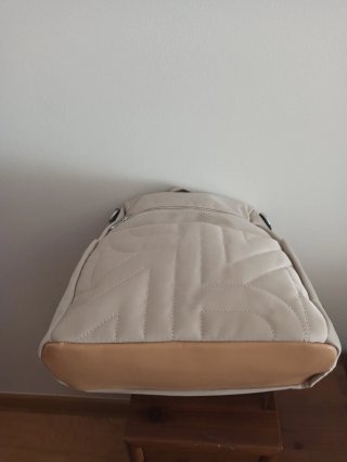 Mochila Antirrobo Beige.