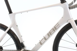Bicicleta Cube Agree C:62 ONE Di2 12V t.58 Reacondicionada
