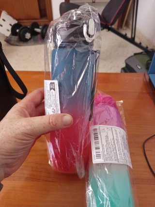 2 Botellas de Agua Deportivas 750ml