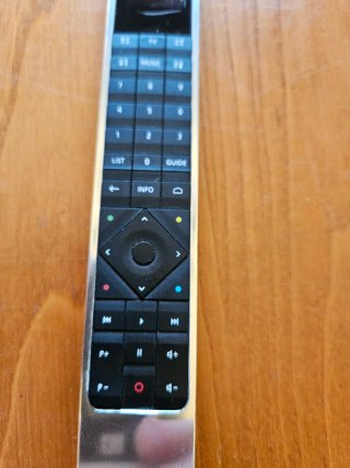 Mando Bang & Olufsen Beoremote One Bluetooth