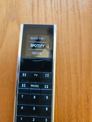 Mando Bang & Olufsen Beoremote One Bluetooth
