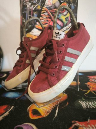 Zapatillas Adidas Rojas y Blancas