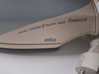Ferro a Vapor Braun Freestyle 1650W
