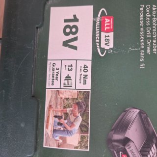 Taladro Bosch EasyDrill 18V-40