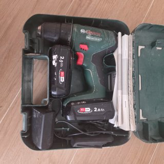 Taladro Bosch EasyDrill 18V-40