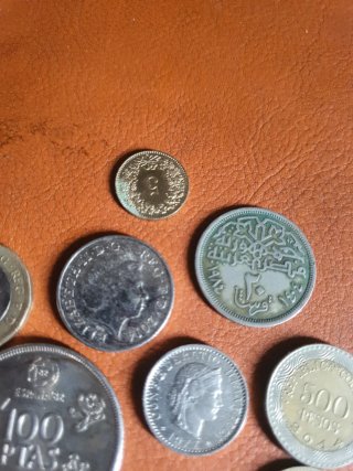 Lote de monedas variadas