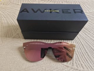 Gafas de sol Hawkers doradas y rosas