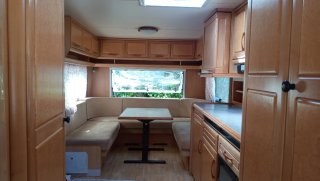 Caravana hobby doble eje  fija o matricular