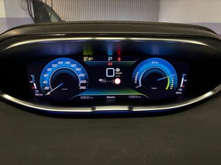 Peugeot 3008 Hybrid 225 e-EAT8 GT