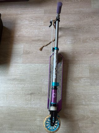 Patinete infantil morado y azul OXELO