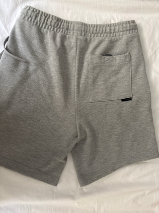 Bermuda gris Pull&Bear talla XS