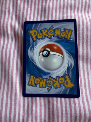 Carta Pokémon Pikachu shiny ( brillante )
