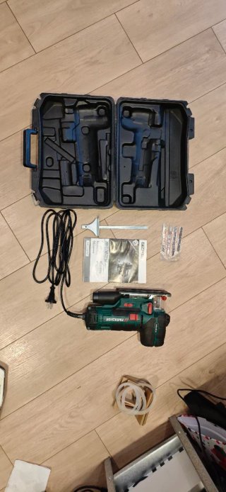 Sierra de calar Parkside PSTK 800 A1