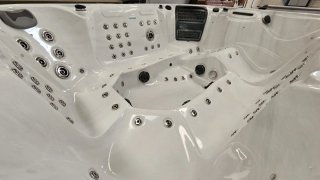 Jacuzzi con GARANTIA de 1 año