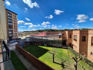 Piso para alquilar en el eclipse solar en Aranda