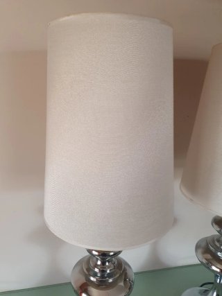 Juego 2 lámparas de mesa